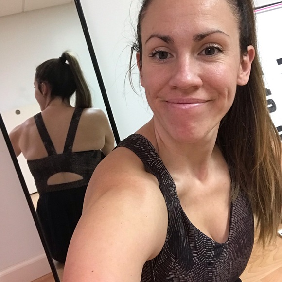 Lululemon Peplum Top Size 6 - Picture 3 of 6